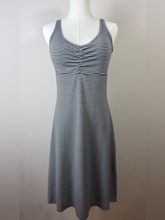 Prana Dresses & Skirts - PrAna Quinn Dress S Small Striped Gray White Strappy Cross Back Built In Bra Mid